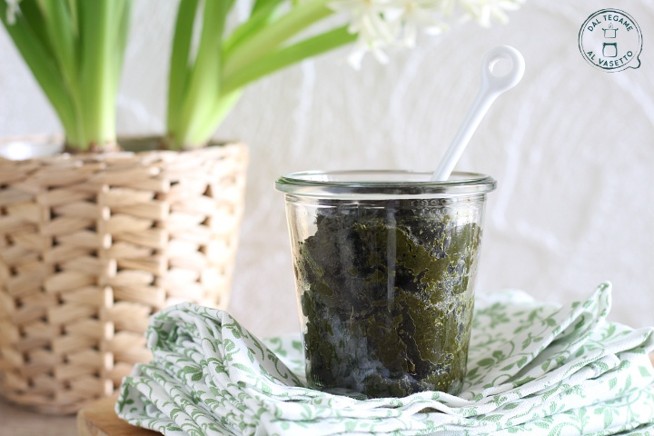 pesto di cavolo nero sottovuoto in vasocottura