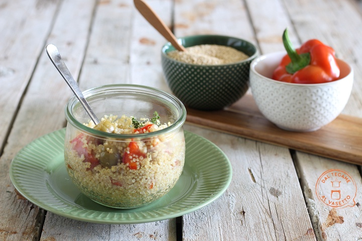 quinoa con peperoni cotta in vasetto