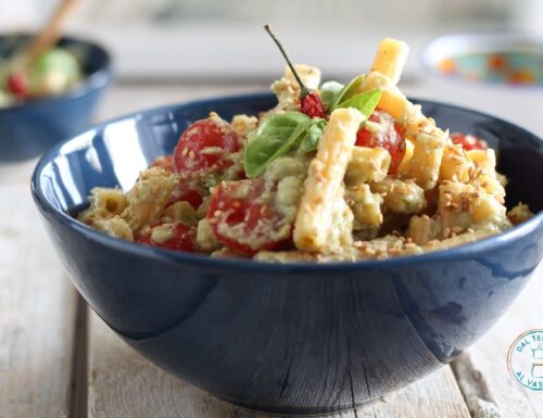 Pasta al pesto di avocado light