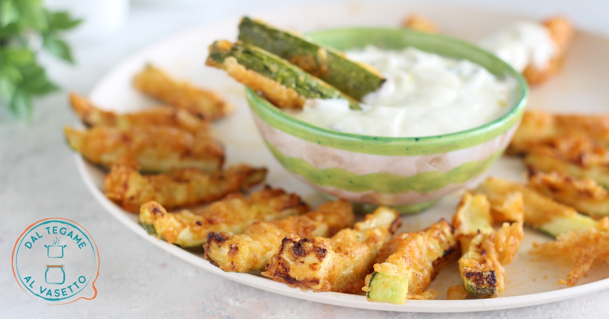 Bastoncini di zucchine in friggitrice ad aria - Dal tegame al vasetto