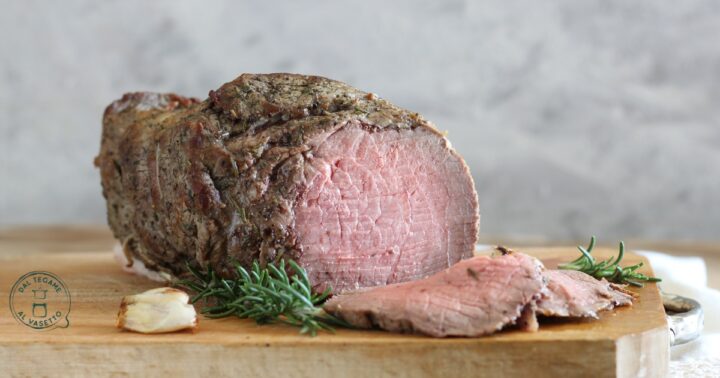 Roast beef in multi cooker