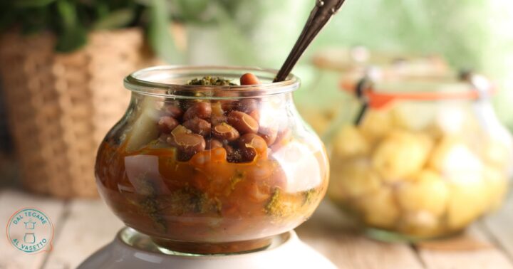Zuppa di fagioli e broccoli in vasocottura