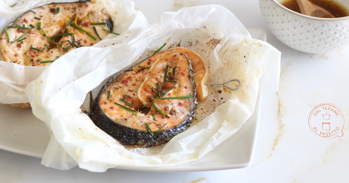 Salmone al cartoccio in microonde