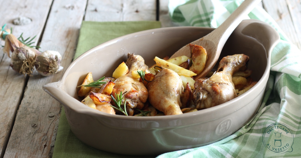 Cosce di pollo con patate in friggitrice ad aria