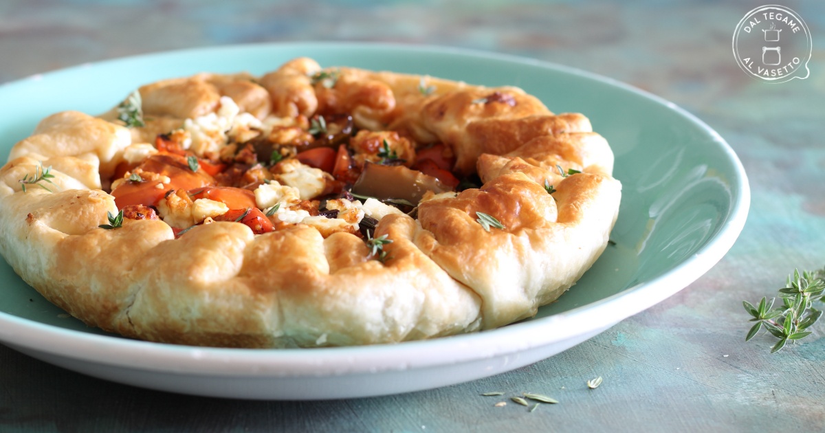 Torta salata con peperoni in friggitrice ad aria