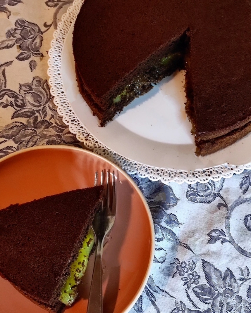 Torta al cioccolato con crema all' arancia