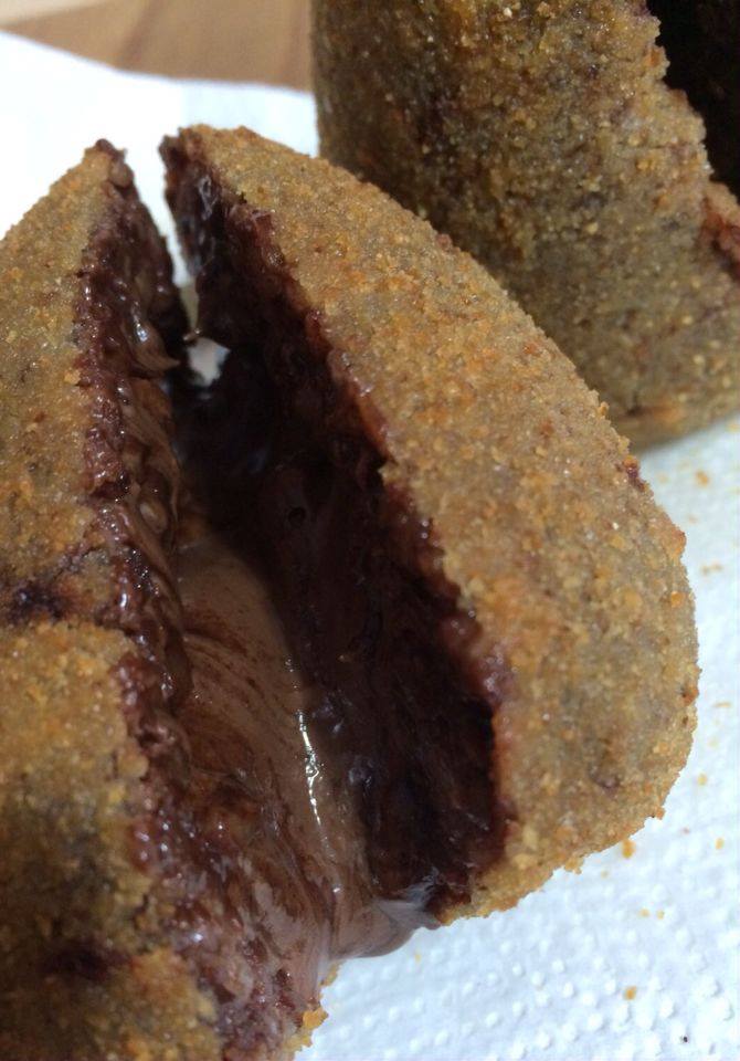 Arancini dolci al cioccolato con cuore fondente alla ...