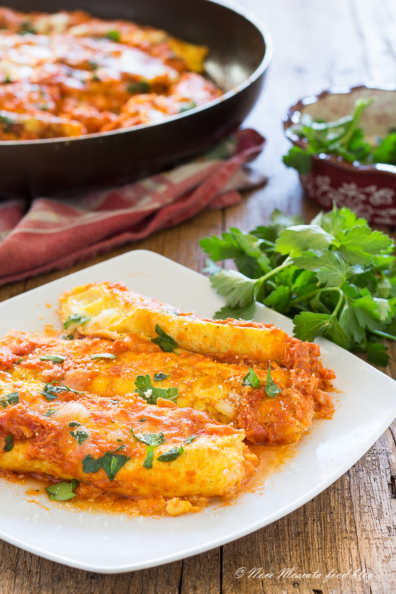 Omelette pomodoro tonno e mozzarella, super golose!