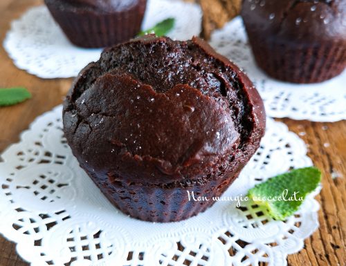 Muffin al cacao (senza latte e uova)