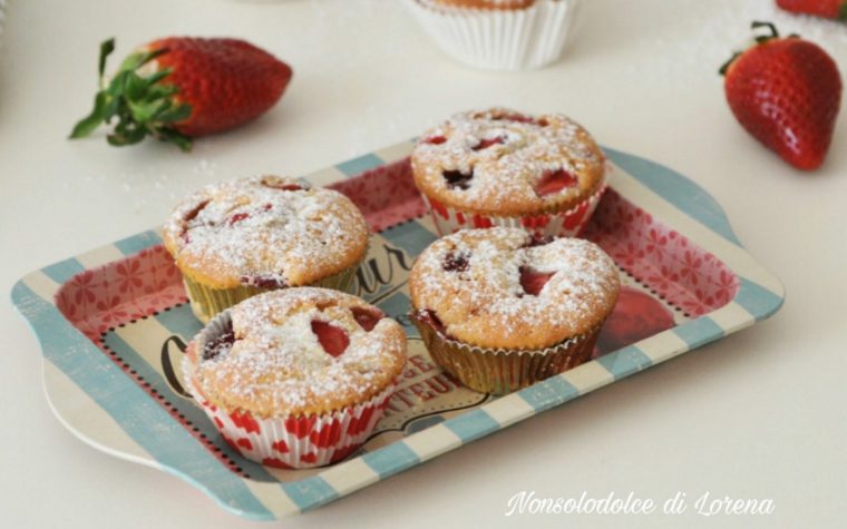 Muffin alle fragole e basilico