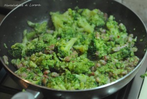 Torta di sfoglia ai broccoli e pancetta 