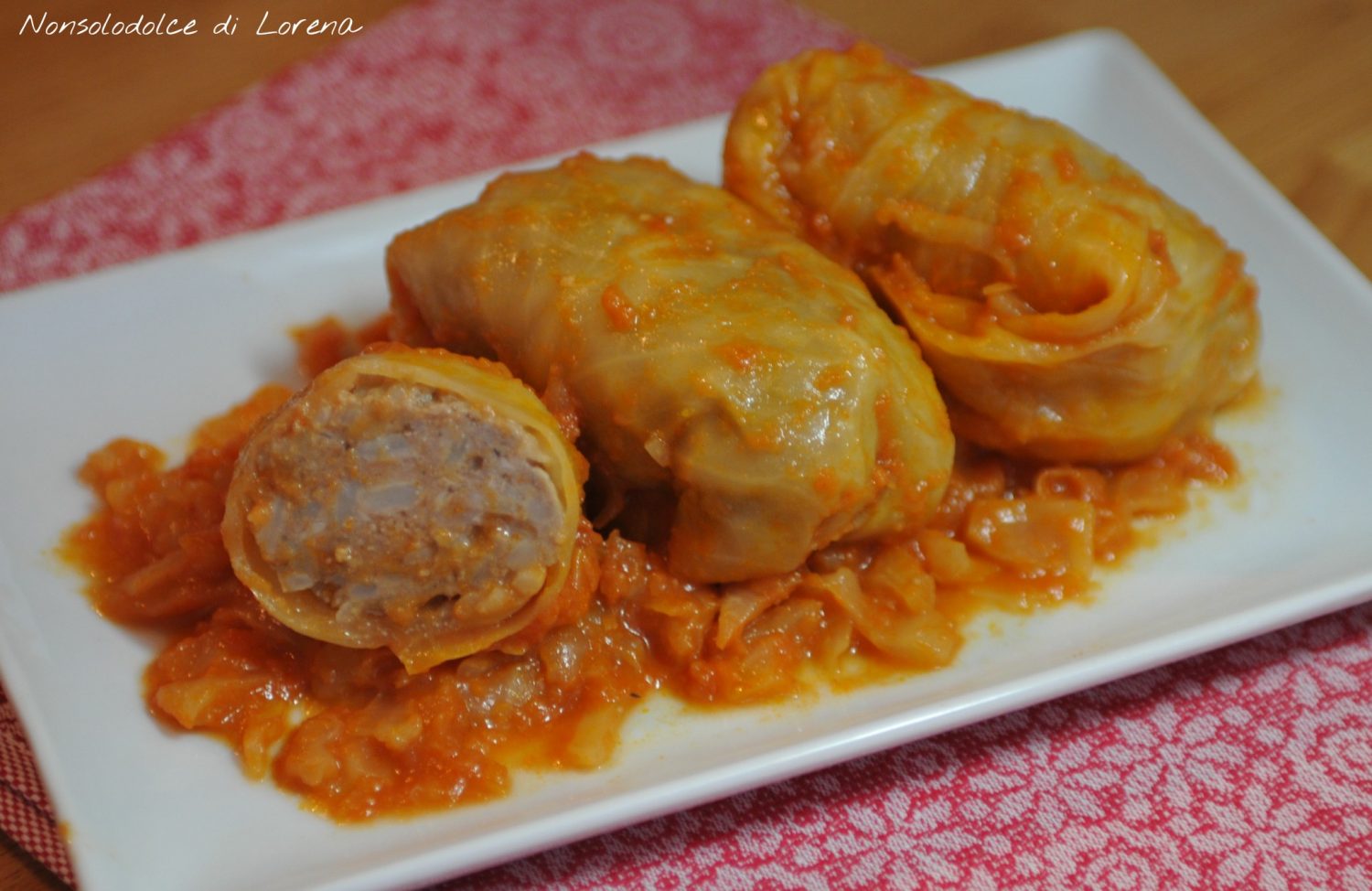 Involtini di sfoglia di riso con cavolo rosso e patate dolci (ricetta  vegetariana) - Ricetta Petitchef