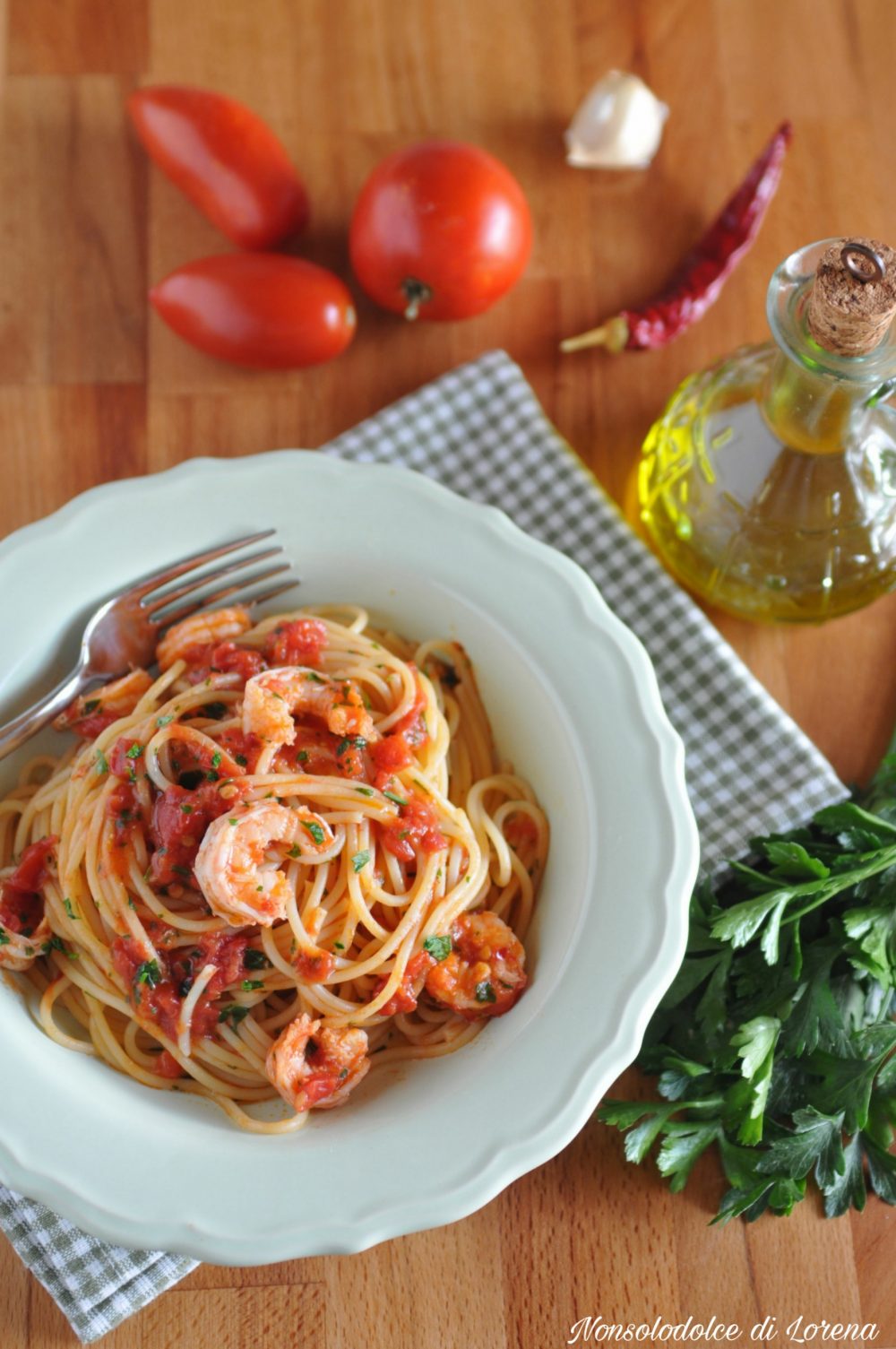 Spaghetti Ai Gamberi Con Pomodoro Primo Piatto Veloce E Sfizioso