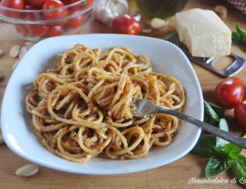 Spaghetti con pesto alla trapanese