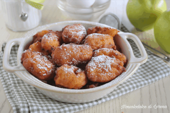 frittelle di mele sofficissime al cucchiaio