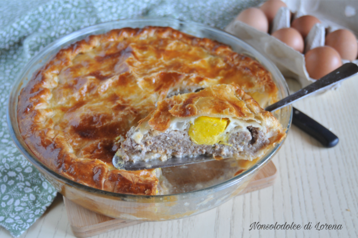 torta sfoglia di carne macinata e uova
