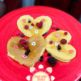 6eb3968c-b521-4f1f-be87-a59c8dc822c0-960x960-1 pancake di san valentino: per il brunch di san valentino