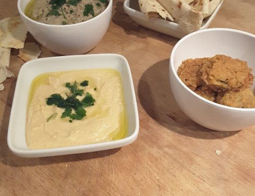 Hummus di ceci  e Baba Ganoush ,ricette dal medioriente