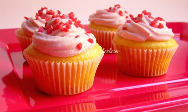Cupcake alle fragole ricetta dolce