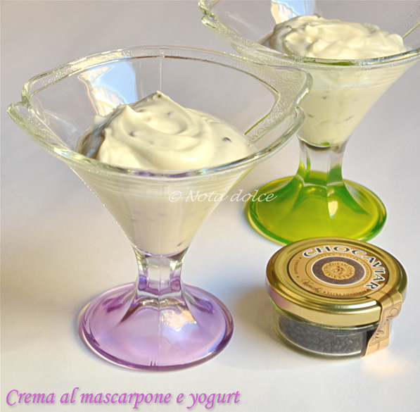 Crema al mascarpone e yogurt, ricetta dolce veloce