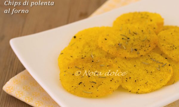 Chips di polenta al forno ricetta sfiziosa