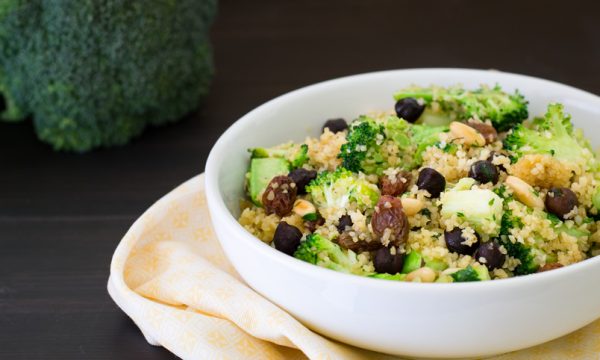 Bulghur con broccoli e ceci neri ricetta facile