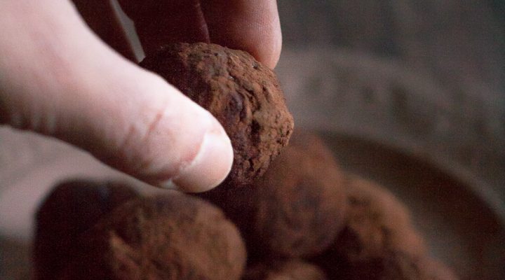 Porridge truffles: golosi tartufini al cacao