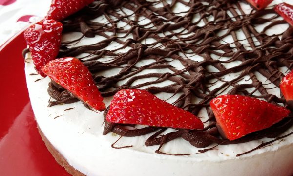 Cheesecake con panna cotta allo yogurt senza cottura