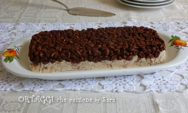 Semifreddo al caffè con cereali