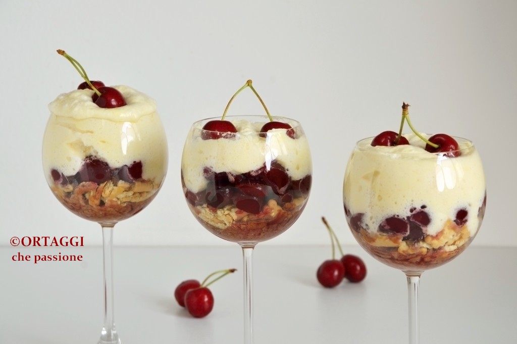 tiramisù alle ciliegie