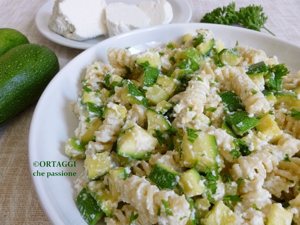 Pasta ricotta e zucchine - VELOCE e light | ORTAGGI che passione