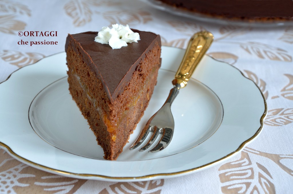 sacher torte fetta