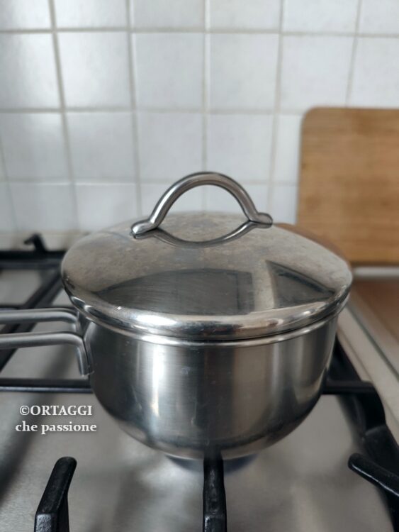 coprire la quinoa in cottura