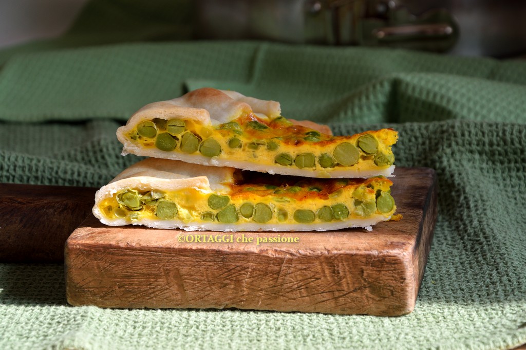 torta salata piselli e uova