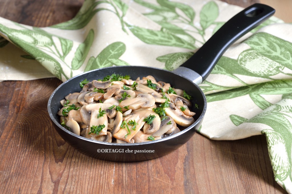 Funghi-champignon-trifolati-nonna-Benedetta