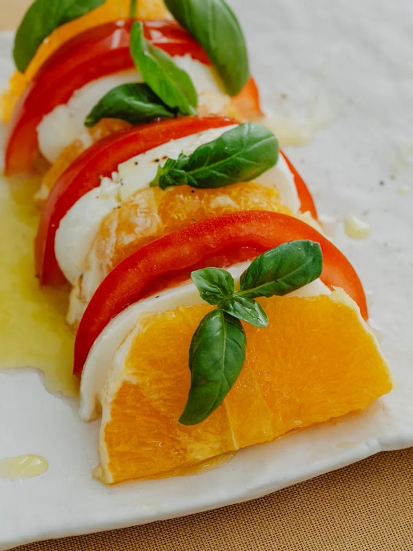 pomodoro mozzarella e arancia