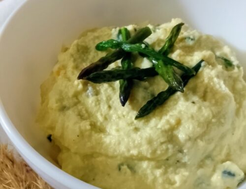 Mousse di Uova con Asparagi