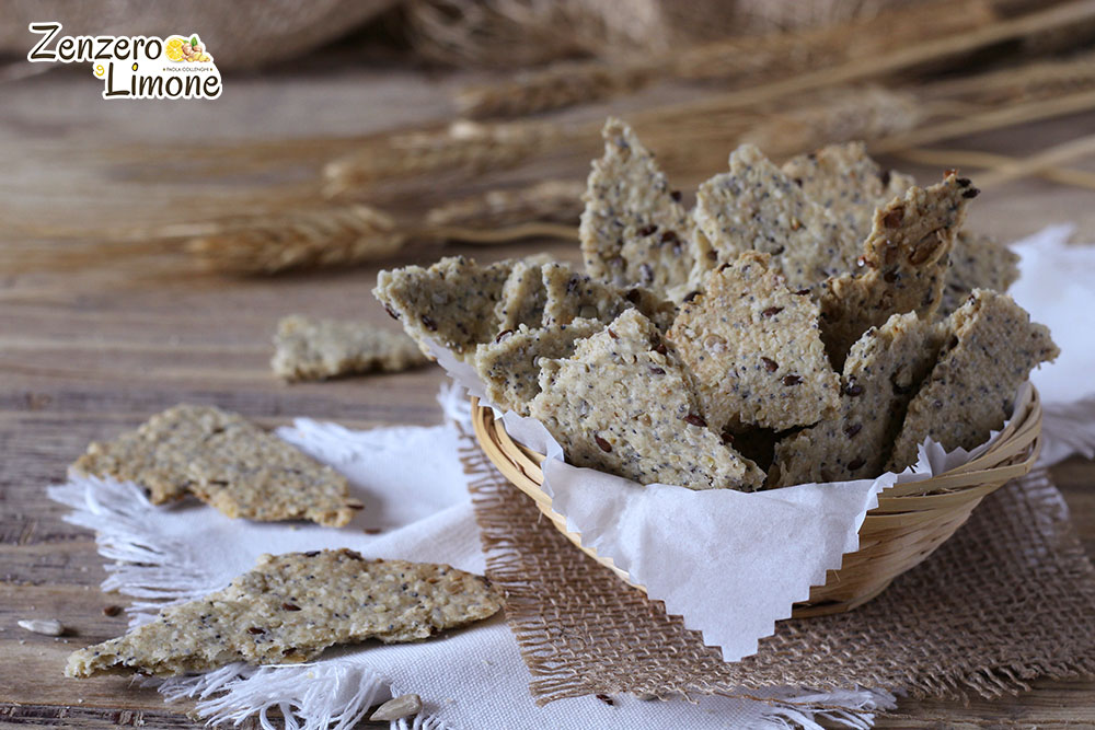 Crackers ai semi misti | ricetta rustica | Zenzero e Limone