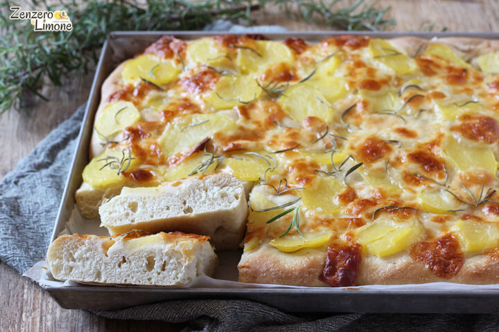 Focaccia con patate e scamorza - tagliata