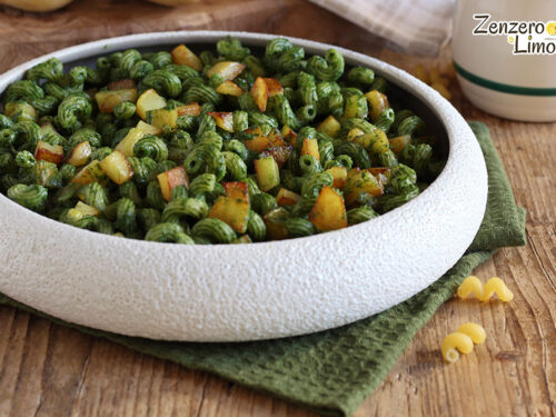 Pasta con cavolo nero e patate