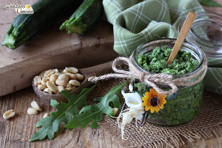 Pesto di rucola e zucchine