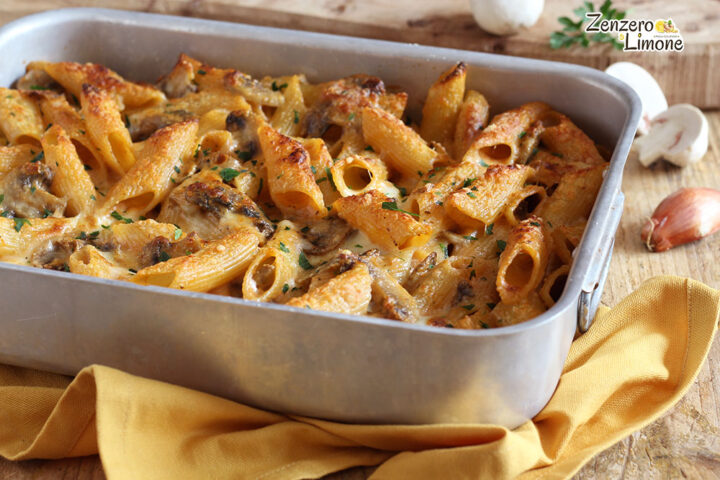 pasta al forno ai funghi