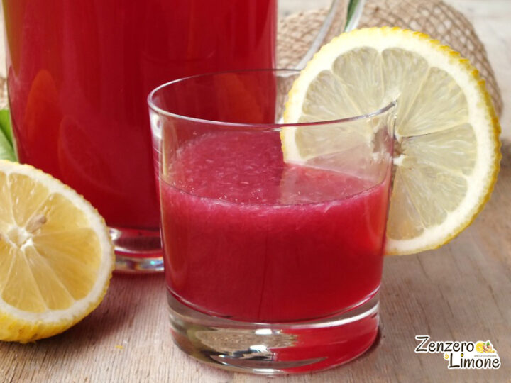 limonata rosa - bicchiere