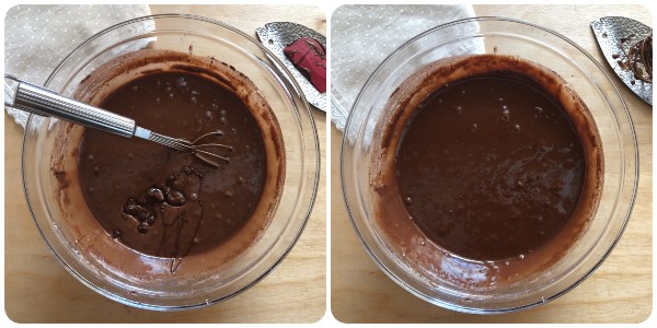 torta al cioccolato in una ciotola - decorazione finale