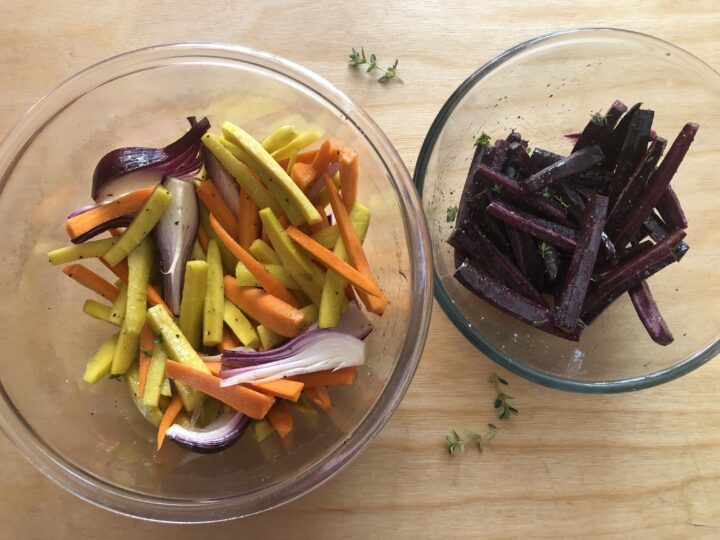 carote multicolori al forno - condimento