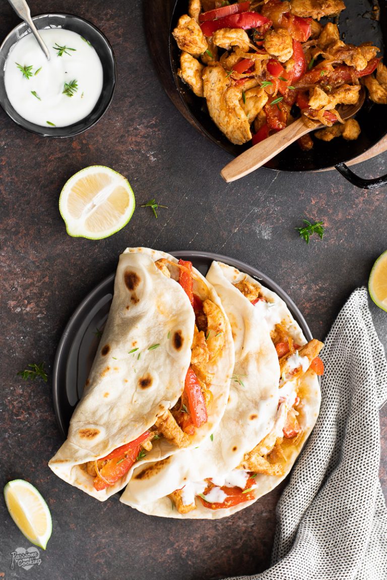 Fajitas di pollo con peperoni e cipolle PassioneCooking