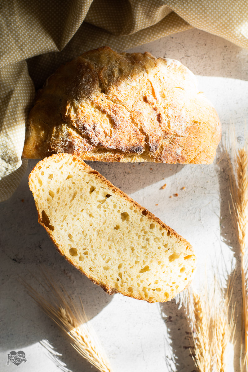 Pane senza impasto con farina e semola