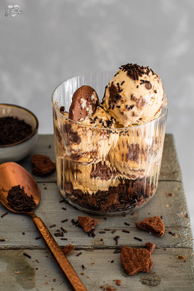 Gelato cookies e nocciole