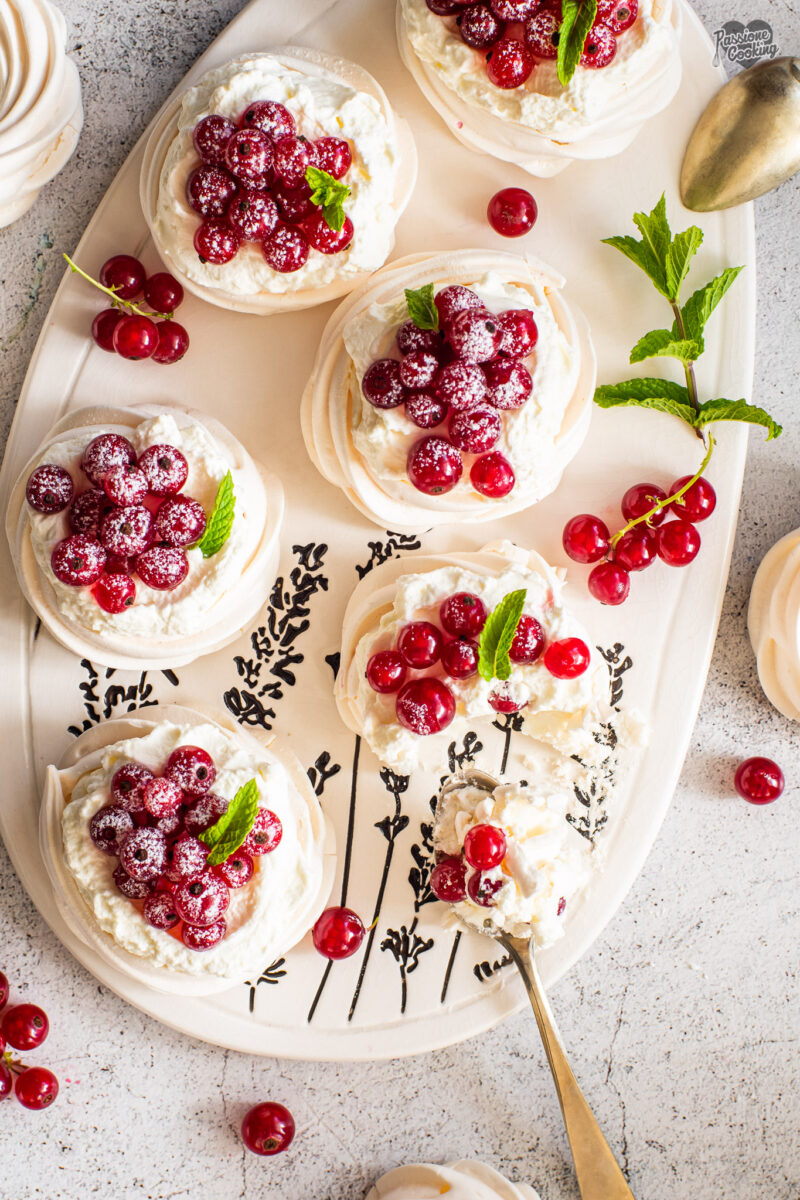 Mini pavlova con ribes