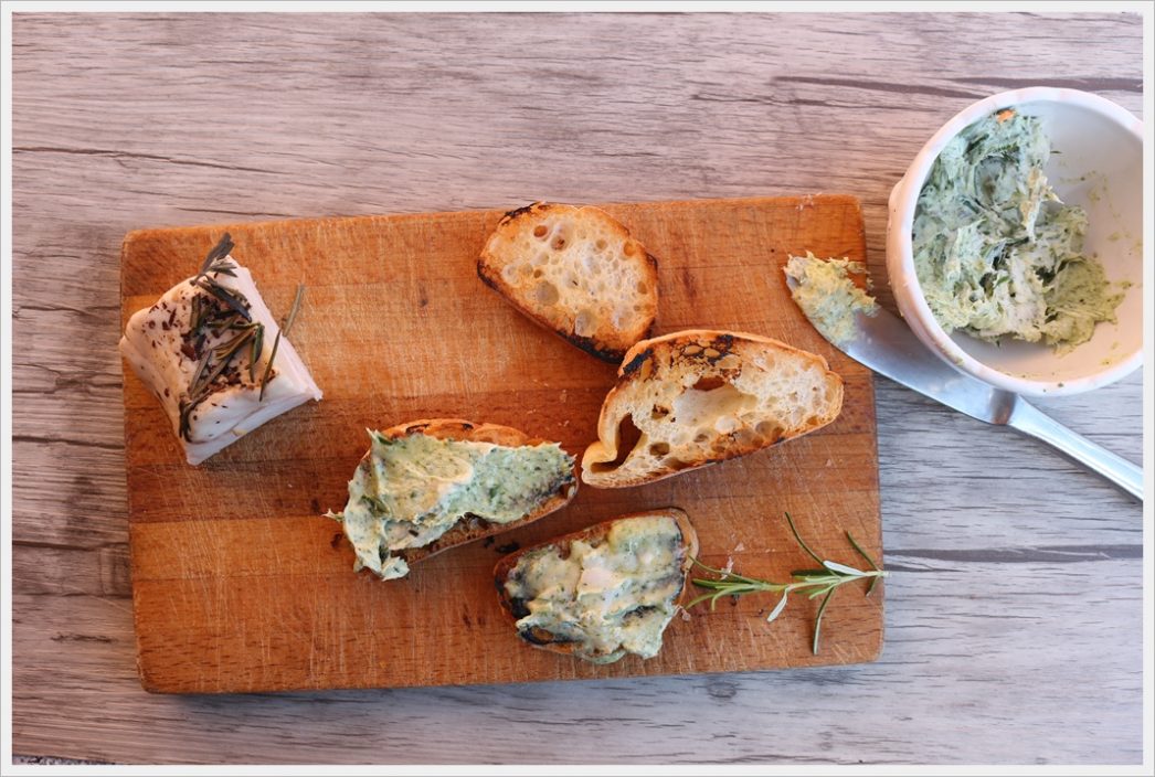 Crema di lardo alle erbe per crostini Passione Cuoca
